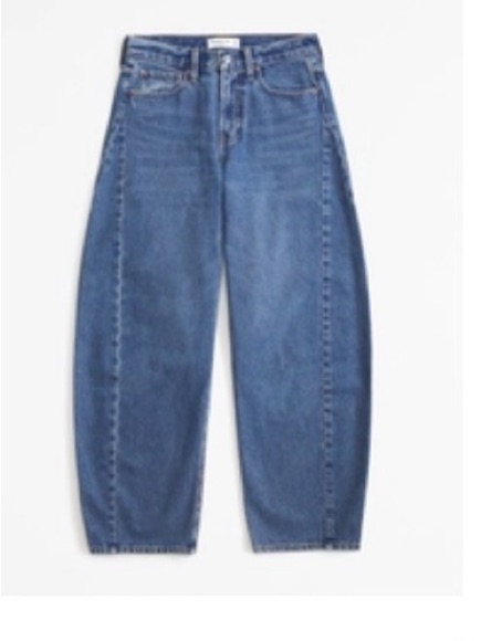 Abercrombie & Fitch (A&F) Mid-Rise Barrel Jeans. 26 Short. Like New.